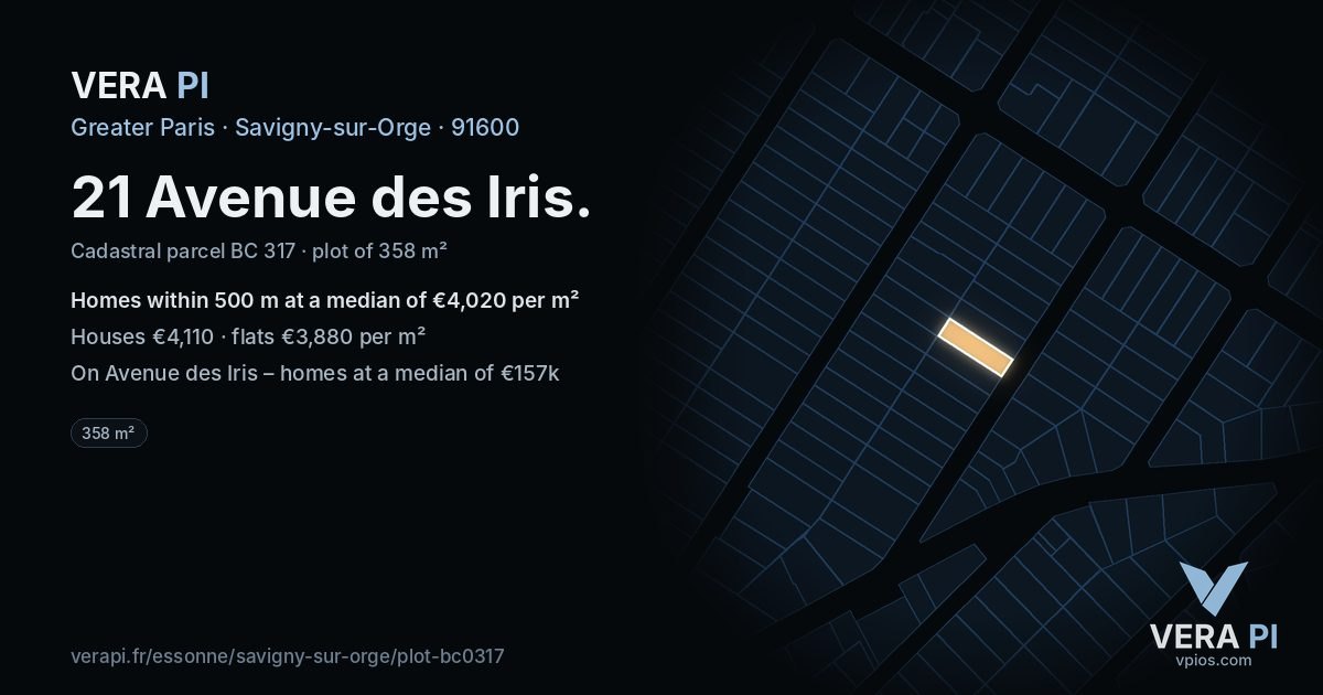 21 Avenue des Iris, Savigny-sur-Orge at night – the plot lit, the parcels around coloured by the prices near them