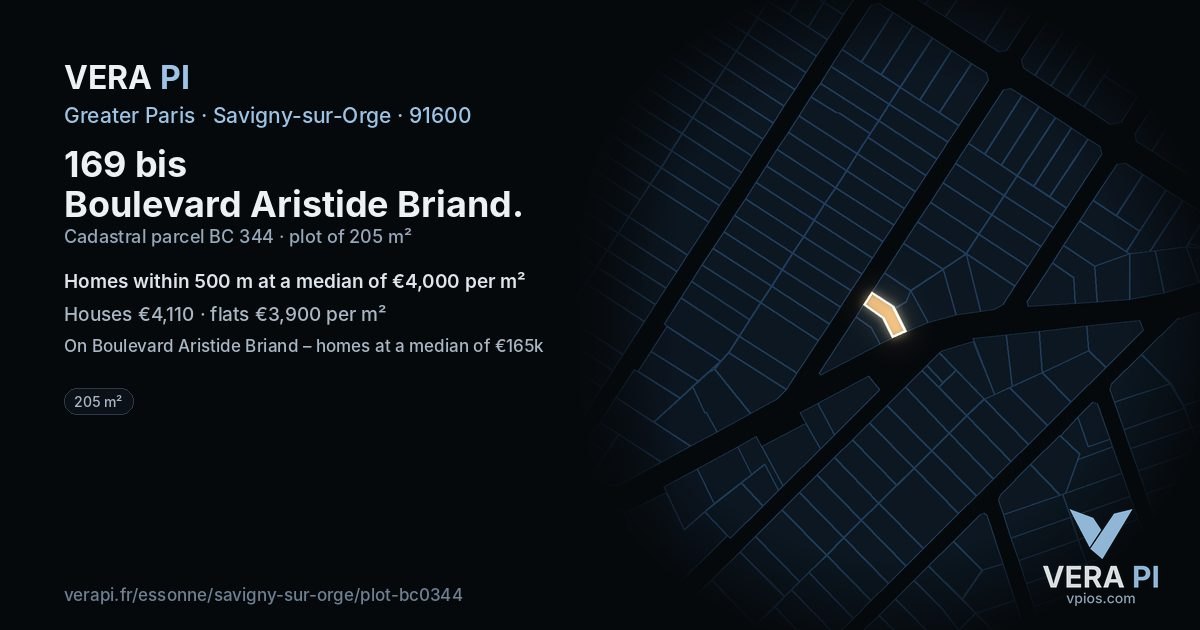 169 bis Boulevard Aristide Briand, Savigny-sur-Orge at night – the plot lit, the parcels around coloured by the prices near them