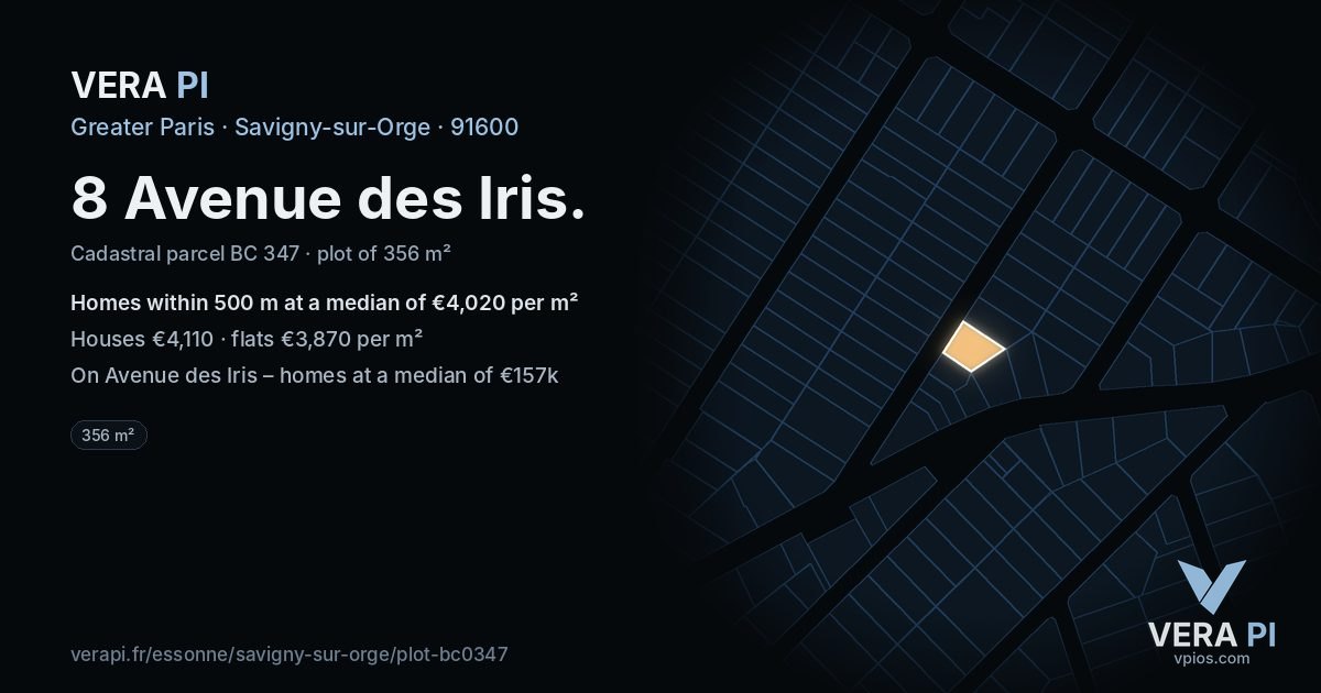 8 Avenue des Iris, Savigny-sur-Orge at night – the plot lit, the parcels around coloured by the prices near them
