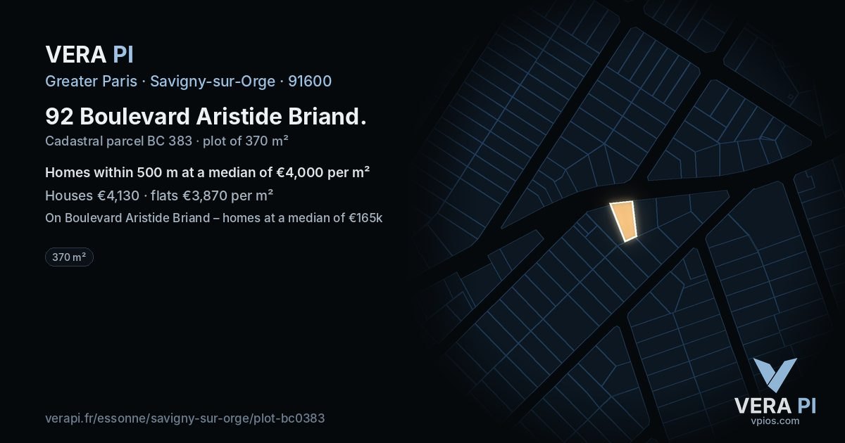 92 Boulevard Aristide Briand, Savigny-sur-Orge at night – the plot lit, the parcels around coloured by the prices near them
