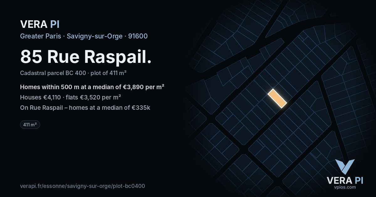 85 Rue Raspail, Savigny-sur-Orge at night – the plot lit, the parcels around coloured by the prices near them