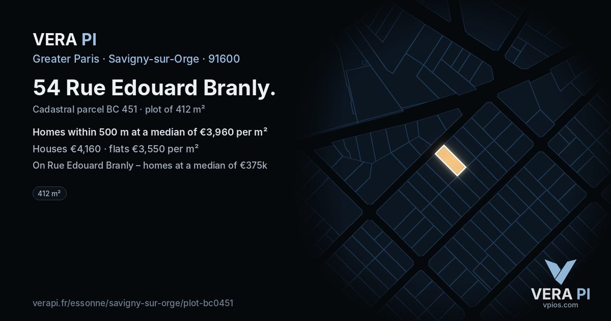 54 Rue Edouard Branly, Savigny-sur-Orge at night – the plot lit, the parcels around coloured by the prices near them
