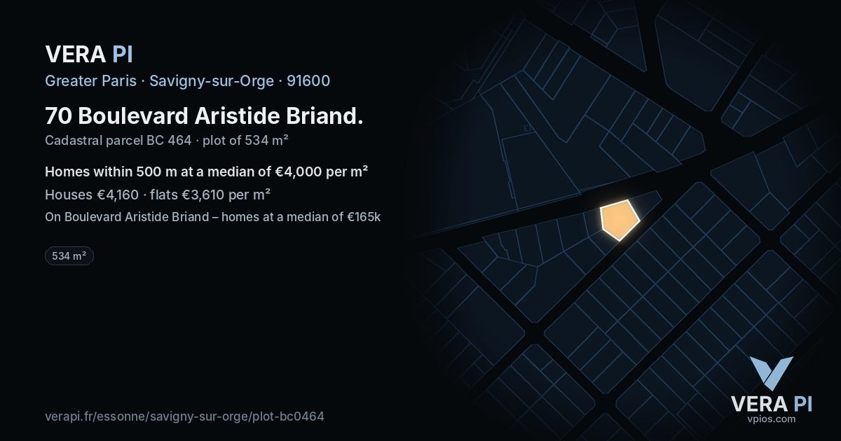 70 Boulevard Aristide Briand, Savigny-sur-Orge at night – the plot lit, the parcels around coloured by the prices near them