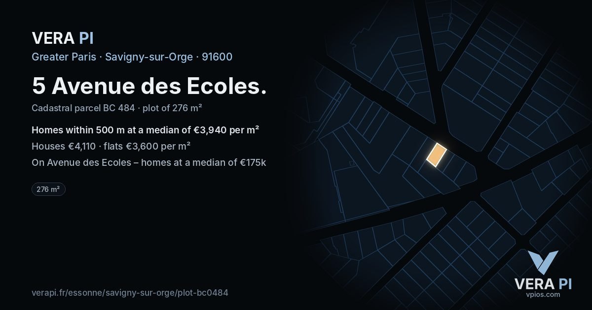 5 Avenue des Ecoles, Savigny-sur-Orge at night – the plot lit, the parcels around coloured by the prices near them