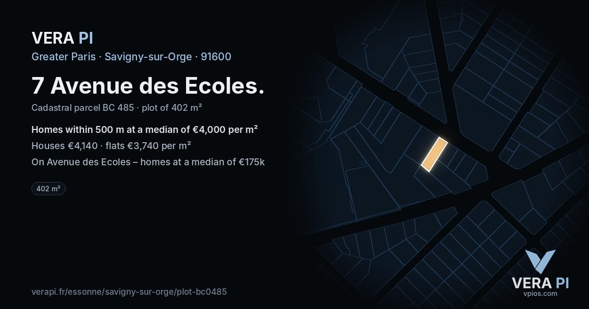 7 Avenue des Ecoles, Savigny-sur-Orge at night – the plot lit, the parcels around coloured by the prices near them