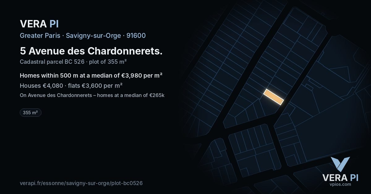 5 Avenue des Chardonnerets, Savigny-sur-Orge at night – the plot lit, the parcels around coloured by the prices near them