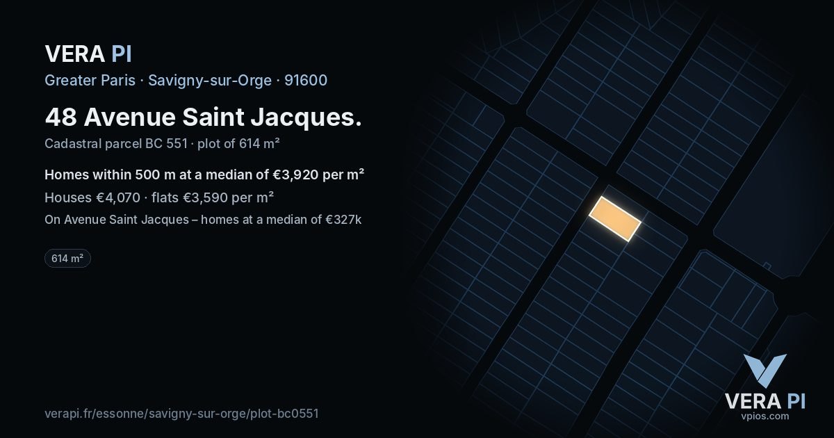 48 Avenue Saint Jacques, Savigny-sur-Orge at night – the plot lit, the parcels around coloured by the prices near them