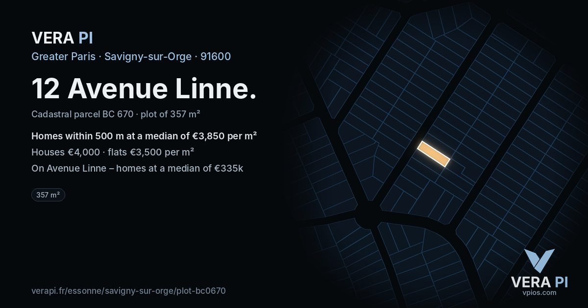 12 Avenue Linne, Savigny-sur-Orge at night – the plot lit, the parcels around coloured by the prices near them