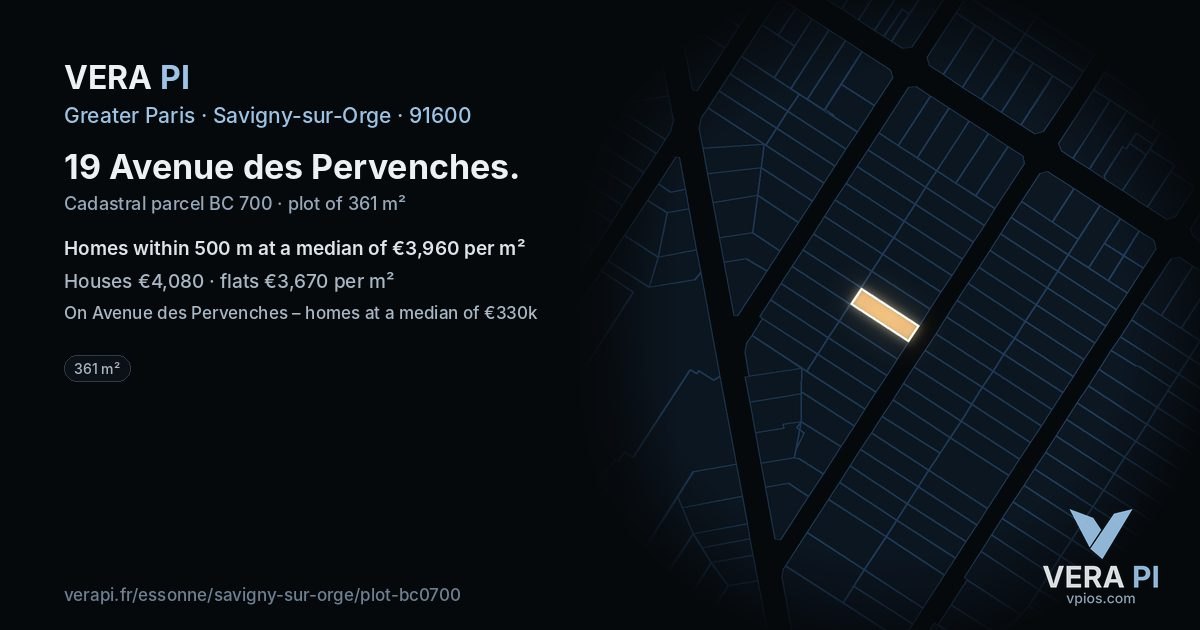 19 Avenue des Pervenches, Savigny-sur-Orge at night – the plot lit, the parcels around coloured by the prices near them