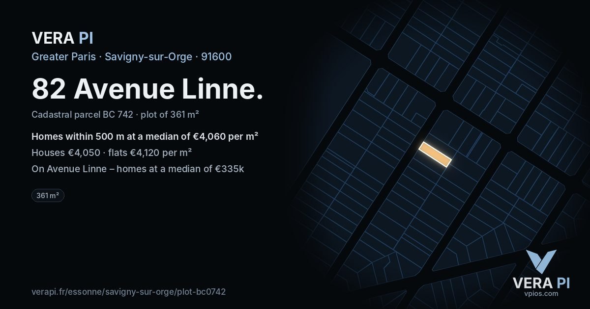 82 Avenue Linne, Savigny-sur-Orge at night – the plot lit, the parcels around coloured by the prices near them