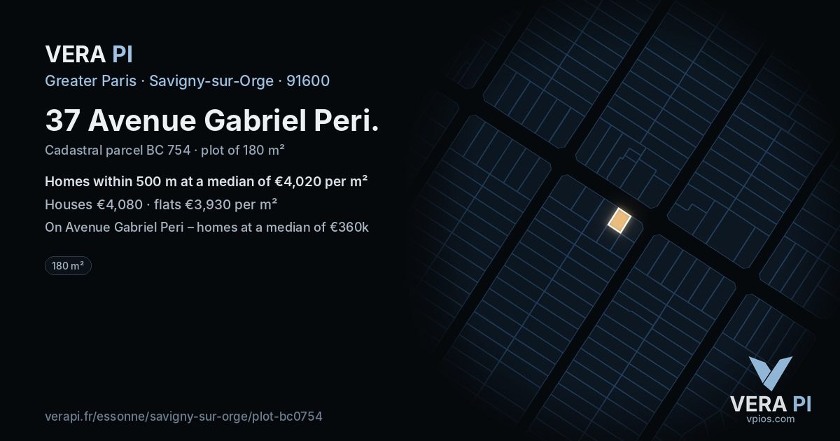 37 Avenue Gabriel Peri, Savigny-sur-Orge at night – the plot lit, the parcels around coloured by the prices near them