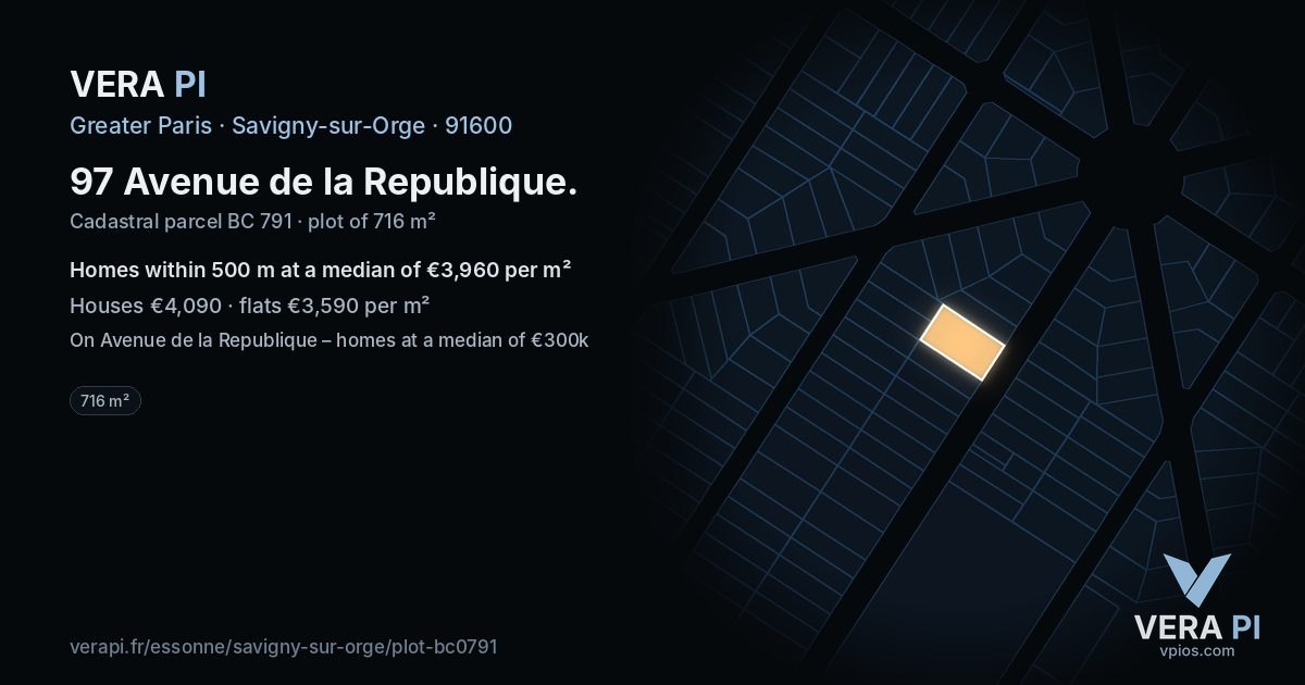 97 Avenue de la Republique, Savigny-sur-Orge at night – the plot lit, the parcels around coloured by the prices near them
