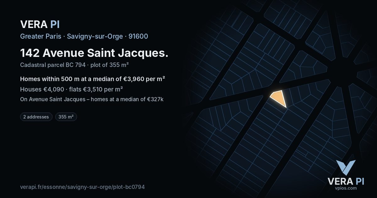 142 Avenue Saint Jacques, Savigny-sur-Orge at night – the plot lit, the parcels around coloured by the prices near them