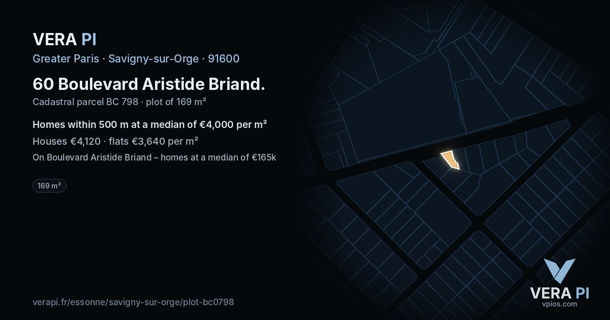 60 Boulevard Aristide Briand, Savigny-sur-Orge at night – the plot lit, the parcels around coloured by the prices near them