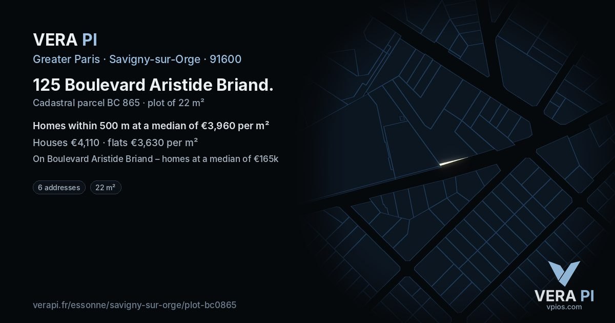 125 Boulevard Aristide Briand, Savigny-sur-Orge at night – the plot lit, the parcels around coloured by the prices near them