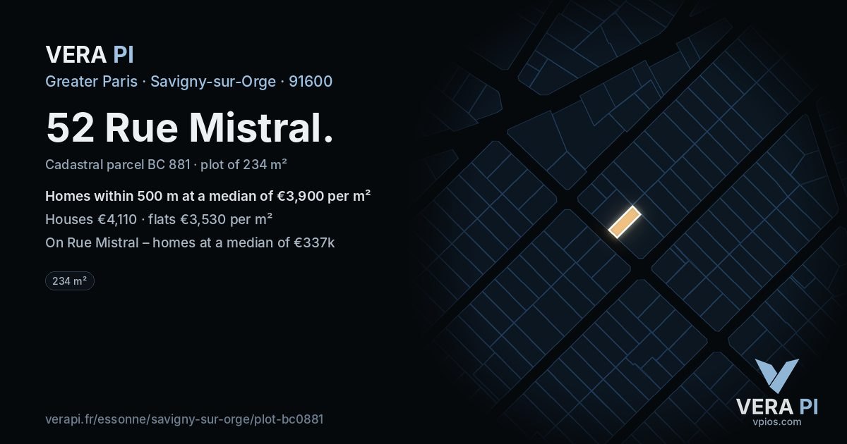 52 Rue Mistral, Savigny-sur-Orge at night – the plot lit, the parcels around coloured by the prices near them