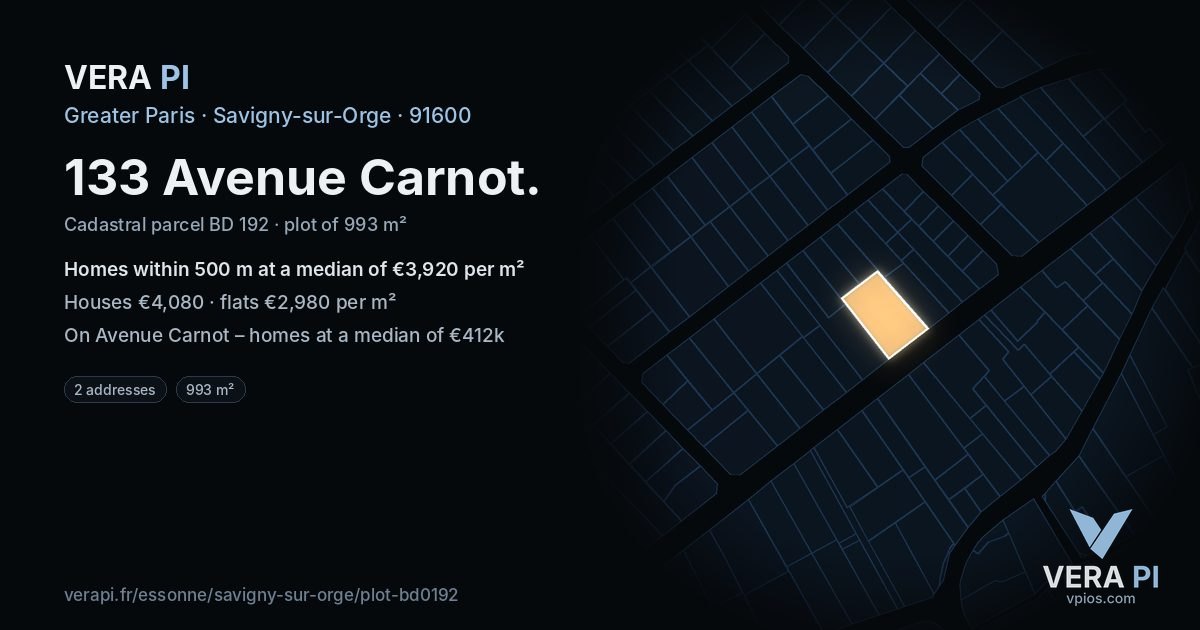 133 Avenue Carnot, Savigny-sur-Orge at night – the plot lit, the parcels around coloured by the prices near them