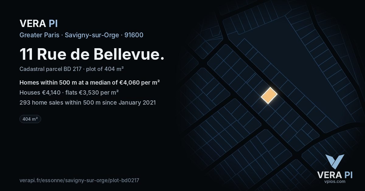 11 Rue de Bellevue, Savigny-sur-Orge at night – the plot lit, the parcels around coloured by the prices near them