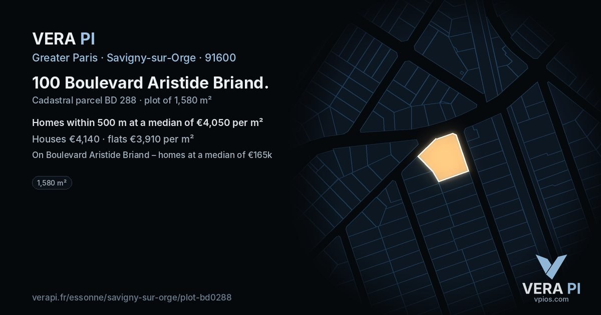 100 Boulevard Aristide Briand, Savigny-sur-Orge at night – the plot lit, the parcels around coloured by the prices near them