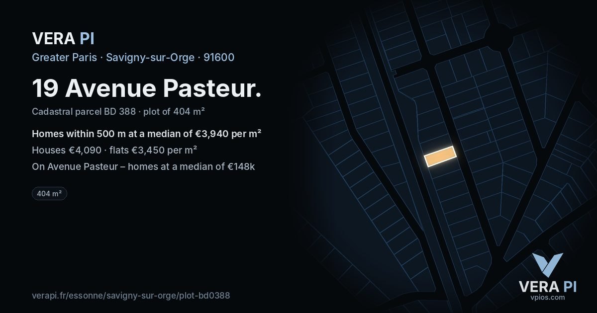 19 Avenue Pasteur, Savigny-sur-Orge at night – the plot lit, the parcels around coloured by the prices near them
