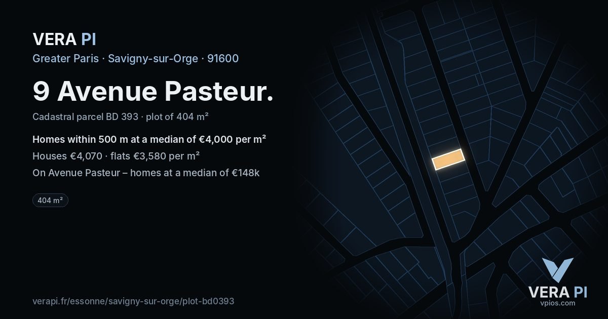 9 Avenue Pasteur, Savigny-sur-Orge at night – the plot lit, the parcels around coloured by the prices near them