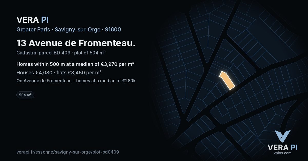 13 Avenue de Fromenteau, Savigny-sur-Orge at night – the plot lit, the parcels around coloured by the prices near them
