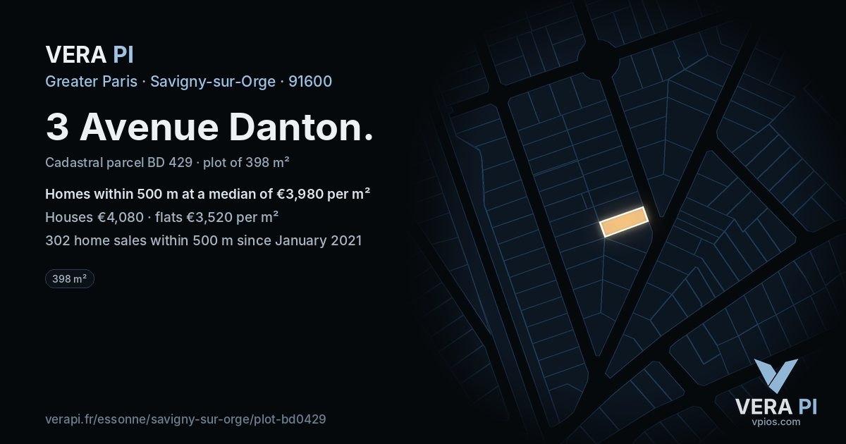 3 Avenue Danton, Savigny-sur-Orge at night – the plot lit, the parcels around coloured by the prices near them