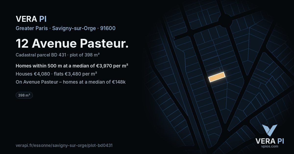 12 Avenue Pasteur, Savigny-sur-Orge at night – the plot lit, the parcels around coloured by the prices near them
