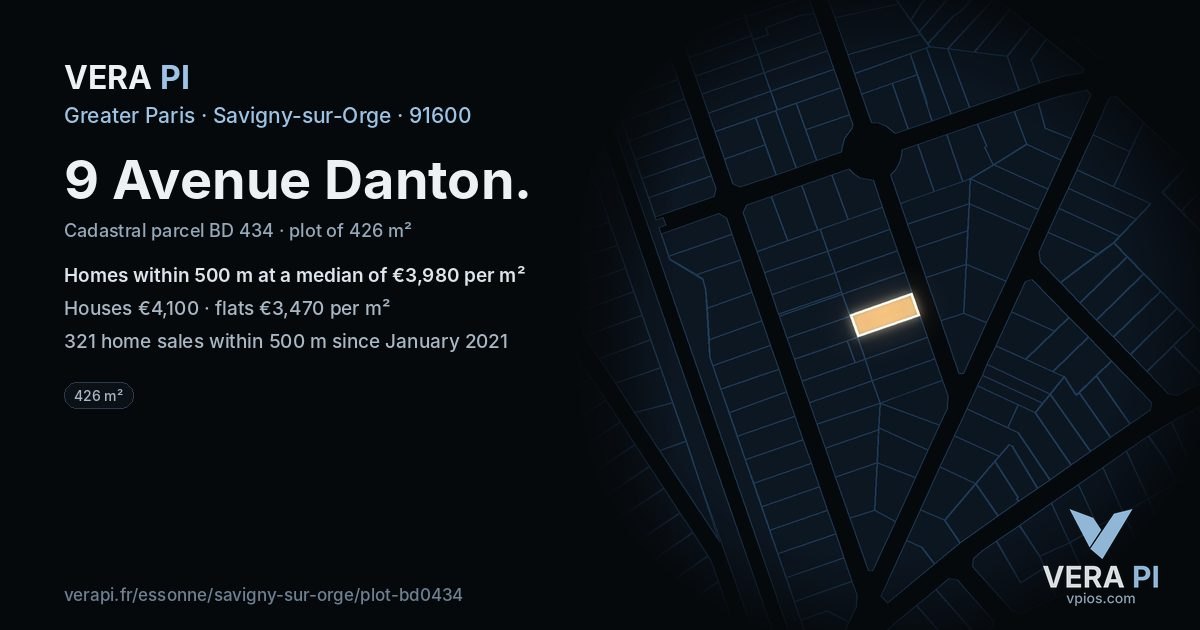 9 Avenue Danton, Savigny-sur-Orge at night – the plot lit, the parcels around coloured by the prices near them
