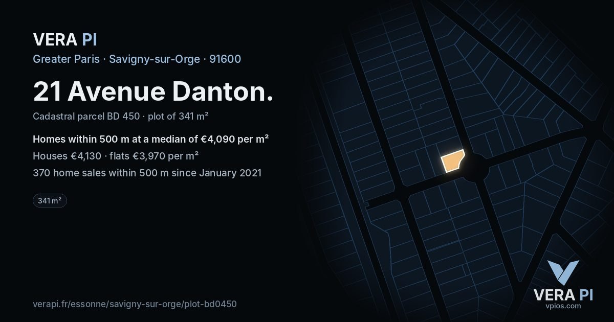 21 Avenue Danton, Savigny-sur-Orge at night – the plot lit, the parcels around coloured by the prices near them