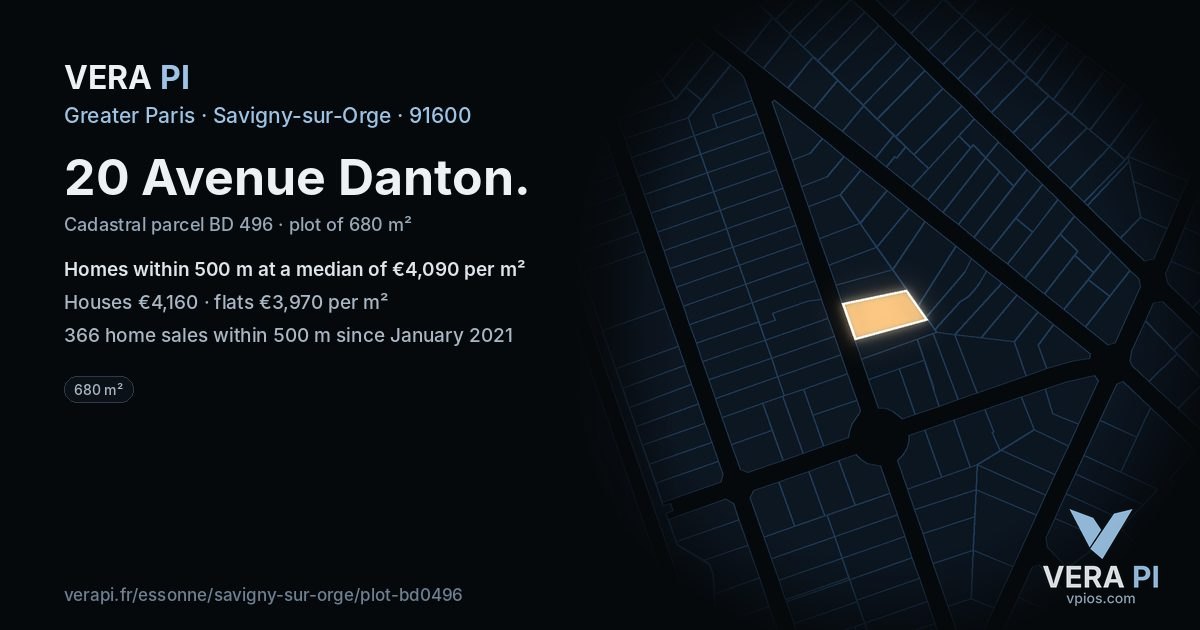 20 Avenue Danton, Savigny-sur-Orge at night – the plot lit, the parcels around coloured by the prices near them