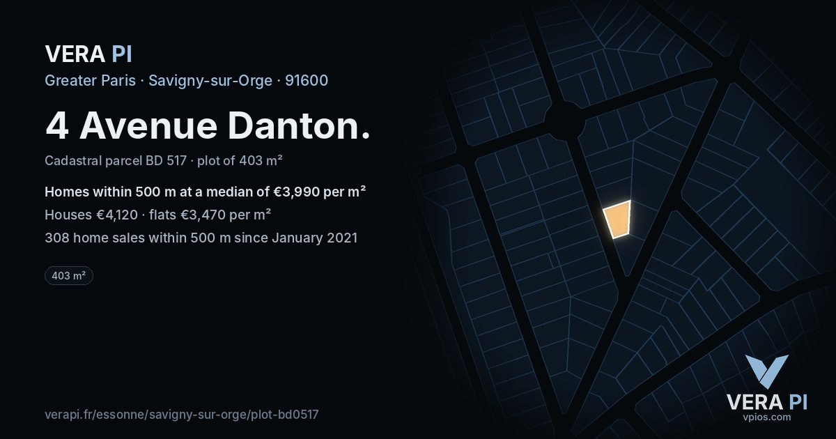 4 Avenue Danton, Savigny-sur-Orge at night – the plot lit, the parcels around coloured by the prices near them