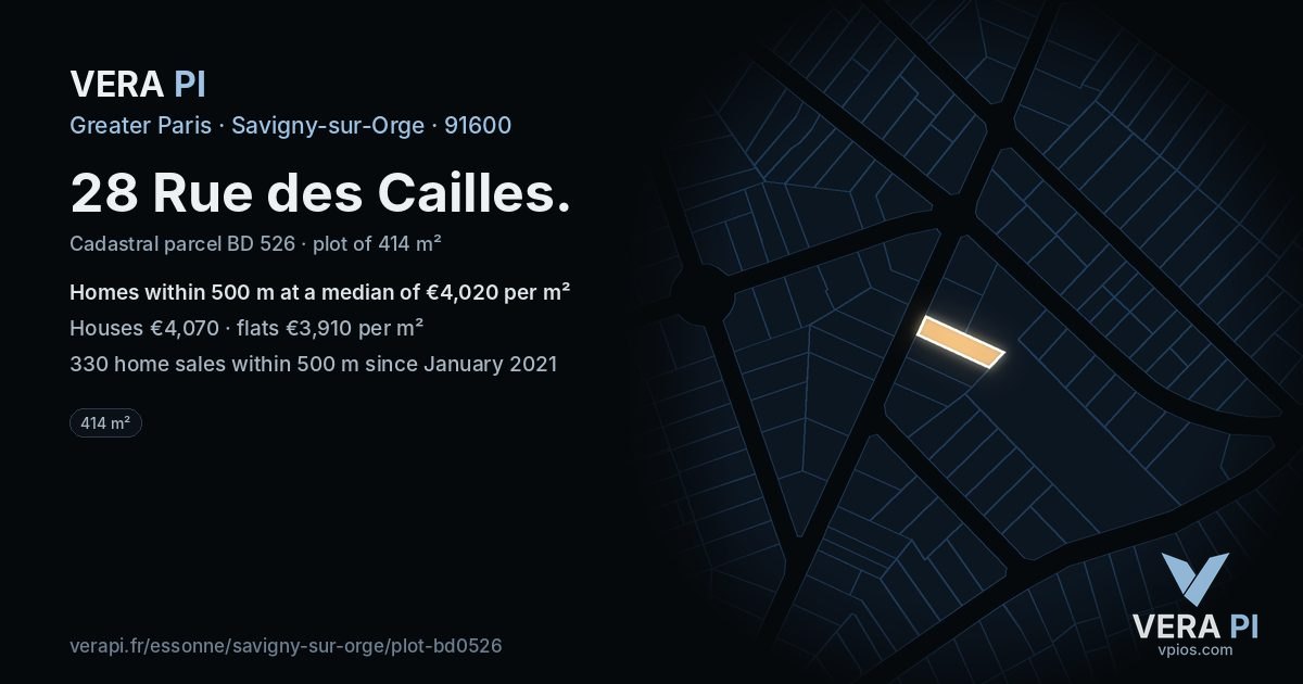 28 Rue des Cailles, Savigny-sur-Orge at night – the plot lit, the parcels around coloured by the prices near them