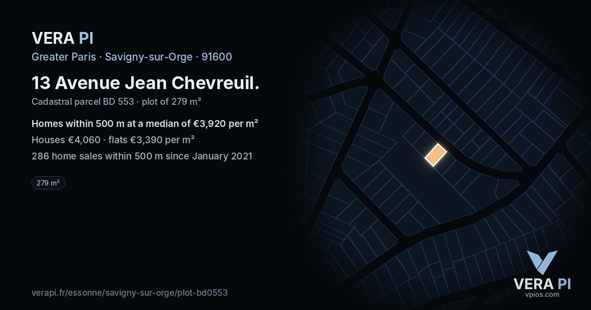 13 Avenue Jean Chevreuil, Savigny-sur-Orge at night – the plot lit, the parcels around coloured by the prices near them