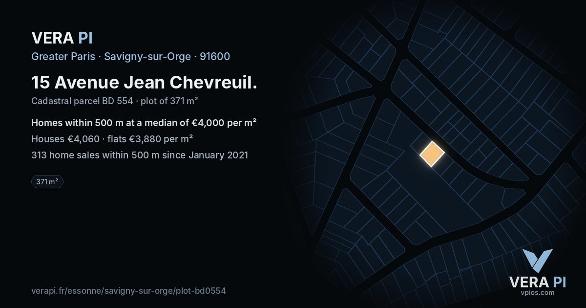 15 Avenue Jean Chevreuil, Savigny-sur-Orge at night – the plot lit, the parcels around coloured by the prices near them