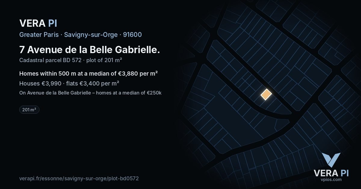 7 Avenue de la Belle Gabrielle, Savigny-sur-Orge at night – the plot lit, the parcels around coloured by the prices near them