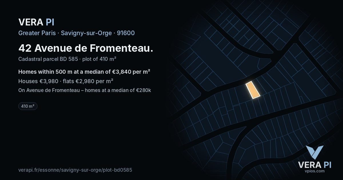 42 Avenue de Fromenteau, Savigny-sur-Orge at night – the plot lit, the parcels around coloured by the prices near them