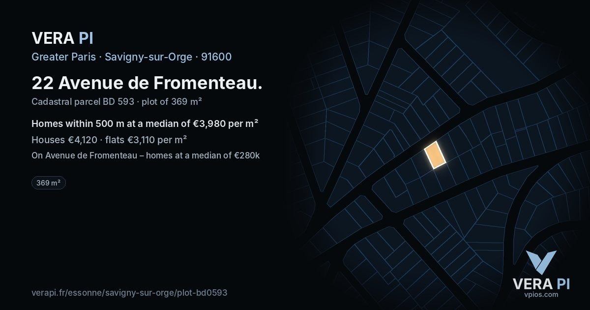 22 Avenue de Fromenteau, Savigny-sur-Orge at night – the plot lit, the parcels around coloured by the prices near them