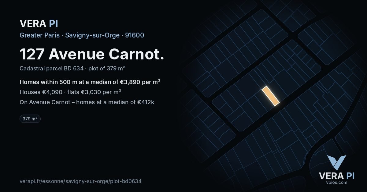 127 Avenue Carnot, Savigny-sur-Orge at night – the plot lit, the parcels around coloured by the prices near them