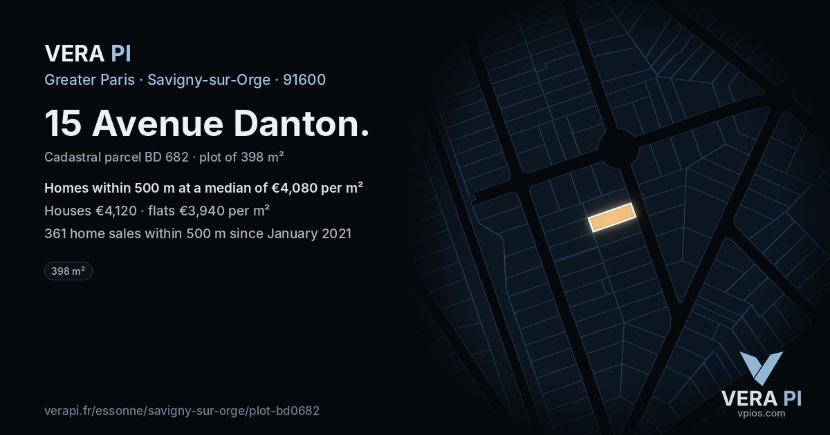 15 Avenue Danton, Savigny-sur-Orge at night – the plot lit, the parcels around coloured by the prices near them