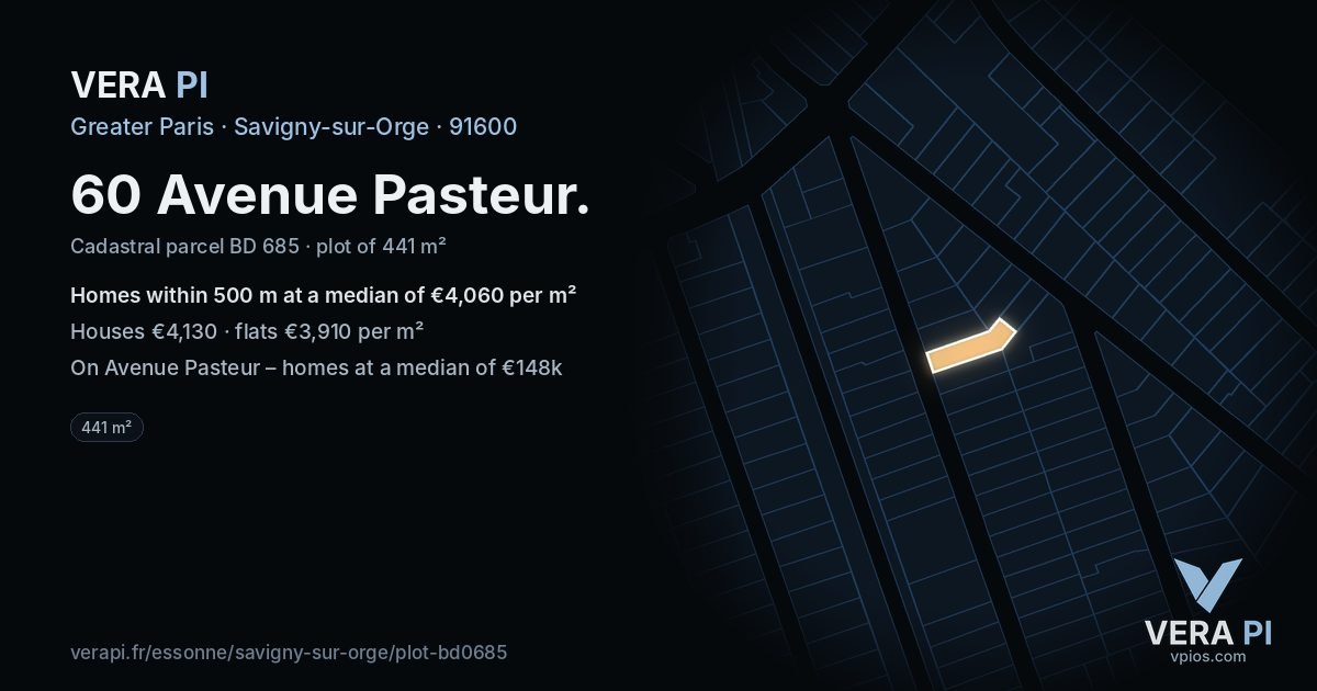 60 Avenue Pasteur, Savigny-sur-Orge at night – the plot lit, the parcels around coloured by the prices near them