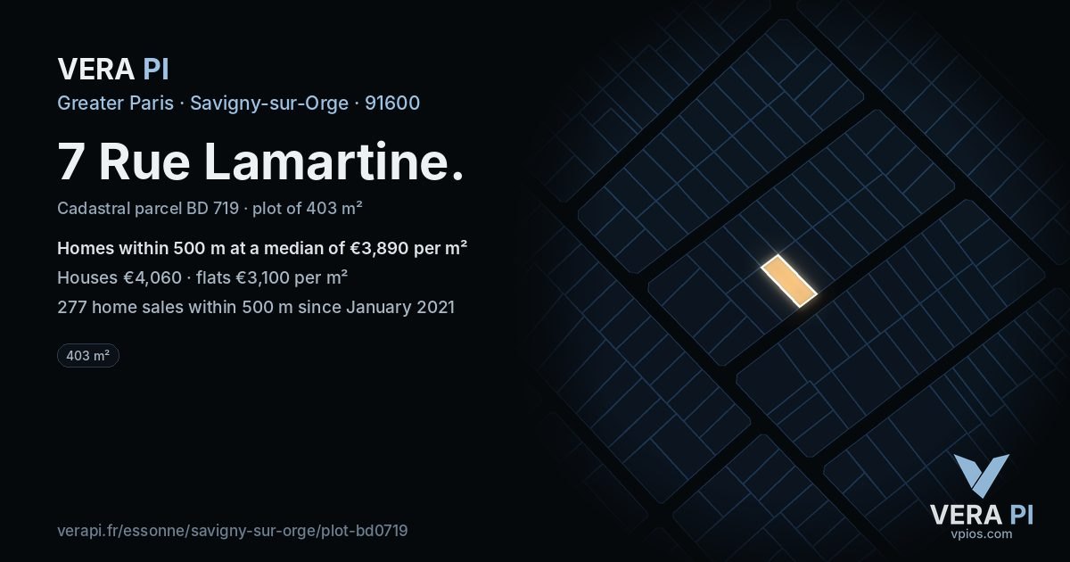 7 Rue Lamartine, Savigny-sur-Orge at night – the plot lit, the parcels around coloured by the prices near them