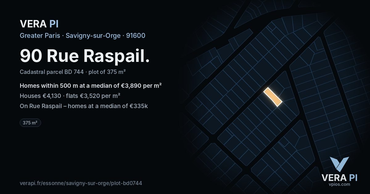 90 Rue Raspail, Savigny-sur-Orge at night – the plot lit, the parcels around coloured by the prices near them
