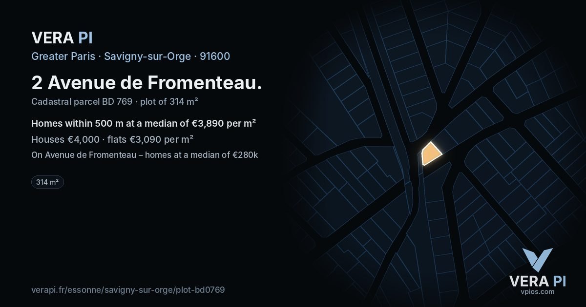 2 Avenue de Fromenteau, Savigny-sur-Orge at night – the plot lit, the parcels around coloured by the prices near them