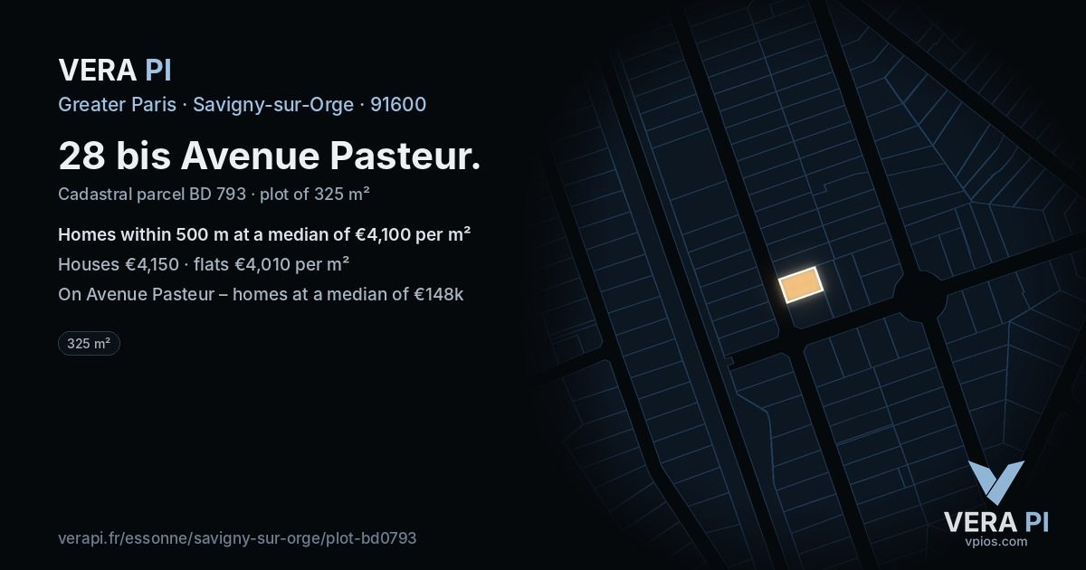 28 bis Avenue Pasteur, Savigny-sur-Orge at night – the plot lit, the parcels around coloured by the prices near them