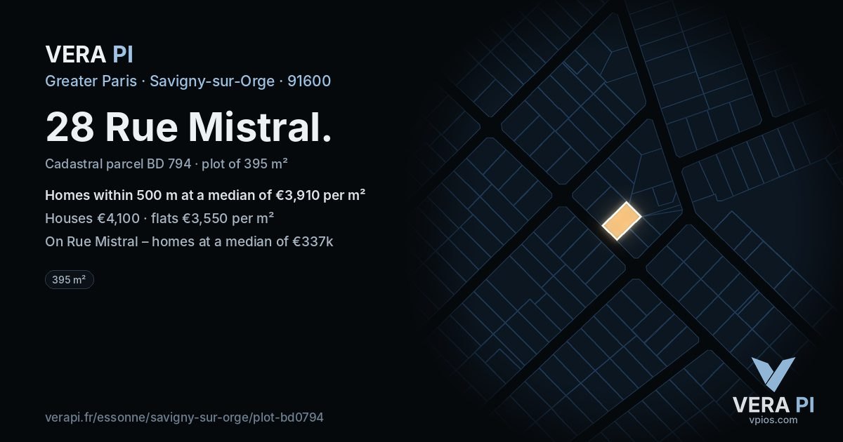 28 Rue Mistral, Savigny-sur-Orge at night – the plot lit, the parcels around coloured by the prices near them