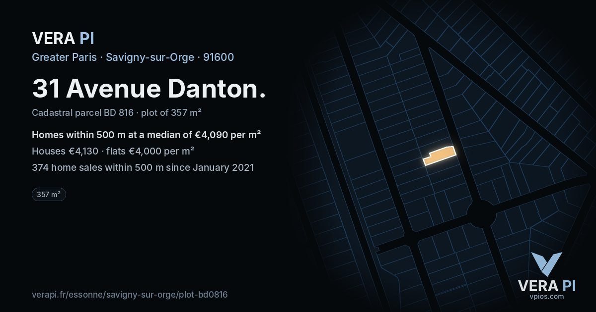31 Avenue Danton, Savigny-sur-Orge at night – the plot lit, the parcels around coloured by the prices near them