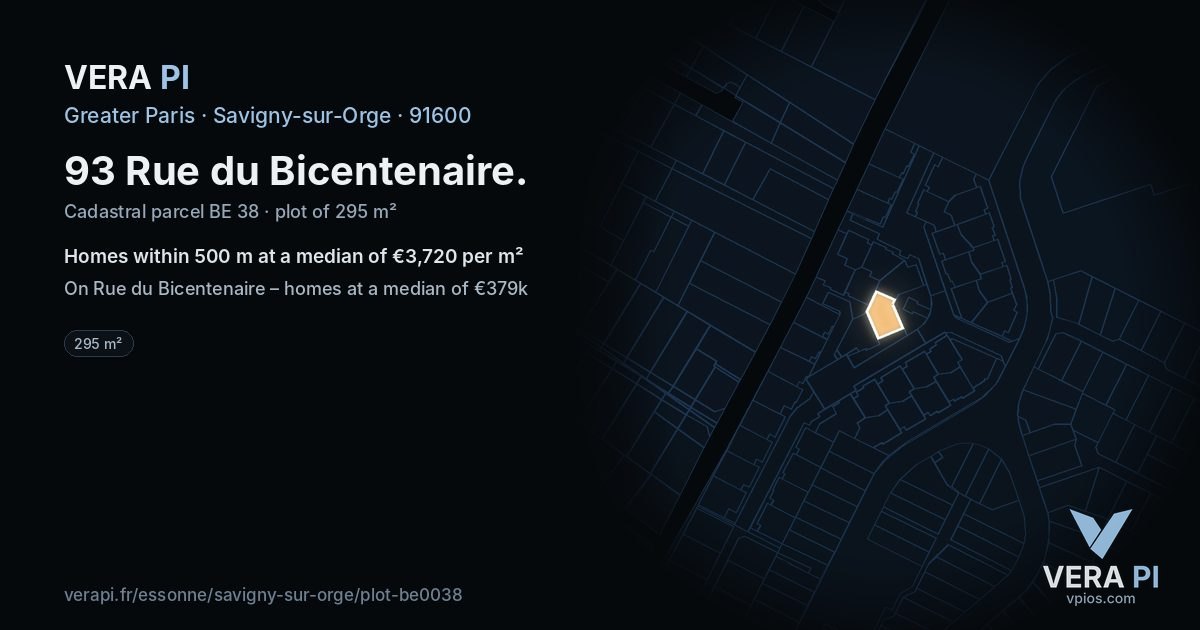 93 Rue du Bicentenaire, Savigny-sur-Orge at night – the plot lit, the parcels around coloured by the prices near them
