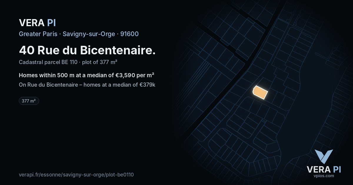 40 Rue du Bicentenaire, Savigny-sur-Orge at night – the plot lit, the parcels around coloured by the prices near them