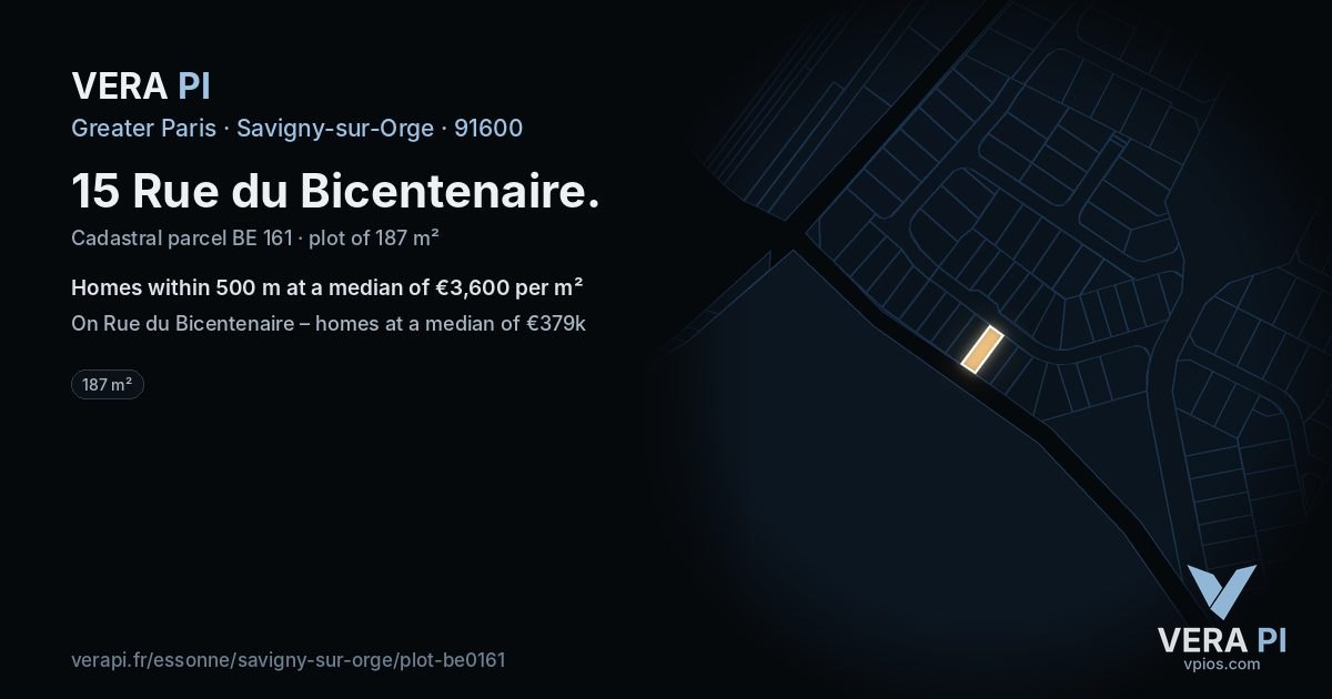 15 Rue du Bicentenaire, Savigny-sur-Orge at night – the plot lit, the parcels around coloured by the prices near them
